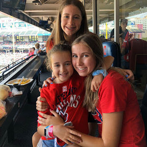 Meet your Posher, Danielle